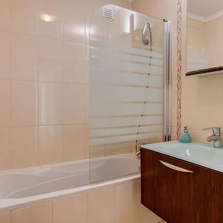 Rooftop Pool Two Bedroom Apartment In Alvor Exterior photo