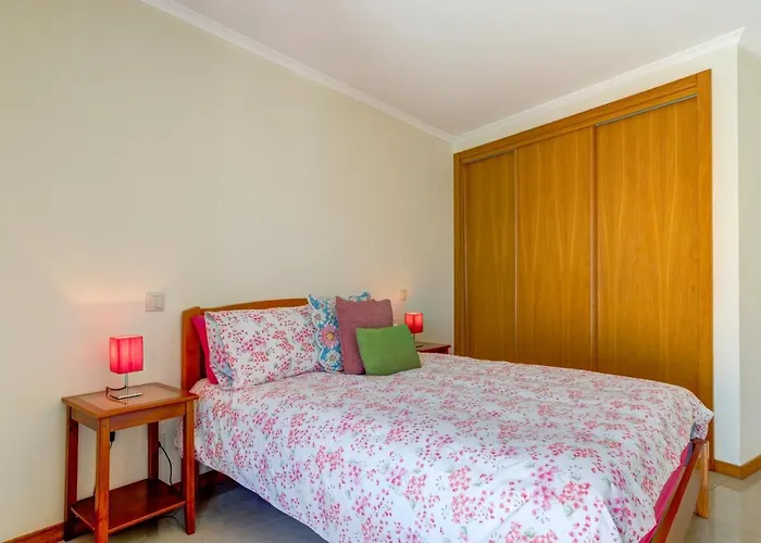 Rooftop Pool Two Bedroom Apartment In Alvor